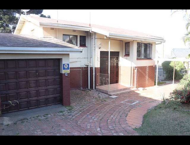 4 BEDROOM HOUSE FOR SALE IN RESERVOIR HILLS